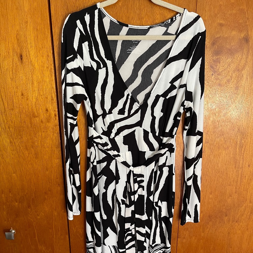 Liz Lange Maternity Wrap Dress